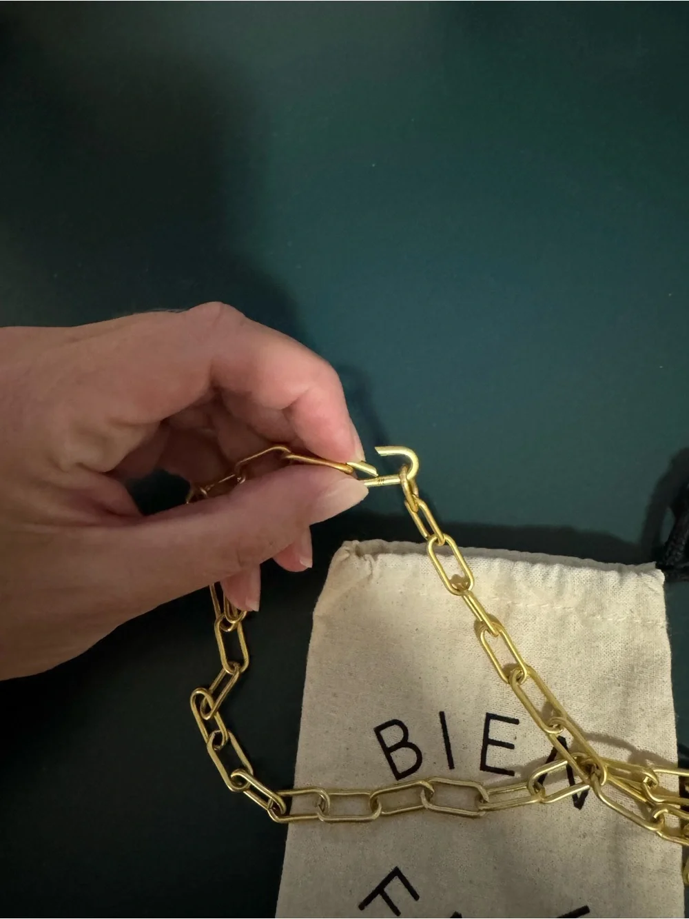 Paperclip Gold Link Chain Necklace - Picture 2 of 4